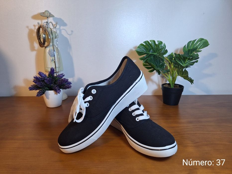 Sapatos de Senhora N°37