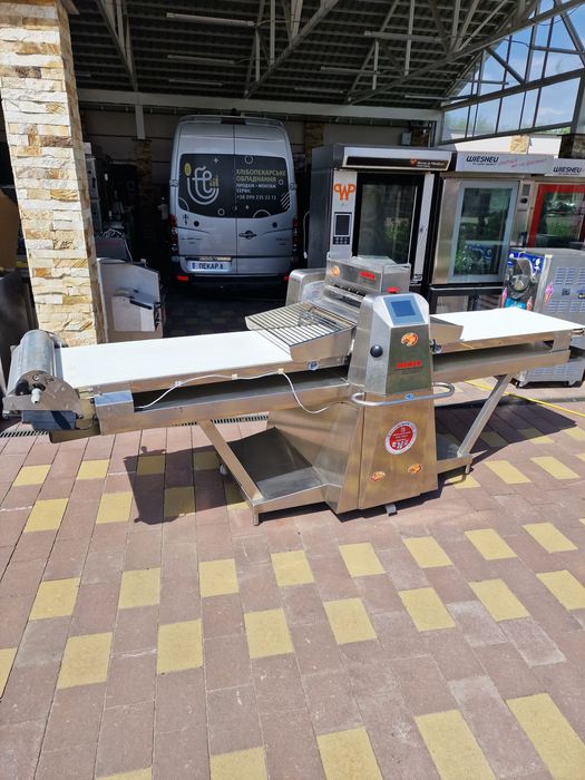 Тестораскатка тестораскаточная тістораскатка автомат Seewer RONDO