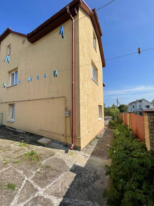 Продаж 2-поверхового будинку 173м² з ділянкою 5.4 сотих по вул. Куліша