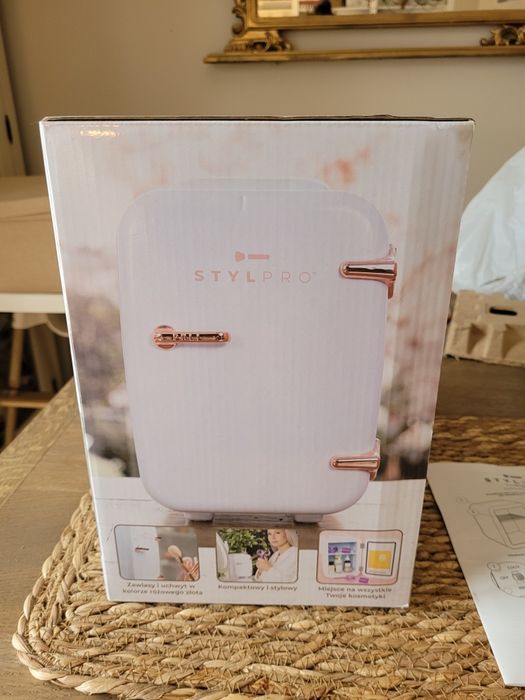 Lodówka na kosmetyki StylPro nowa