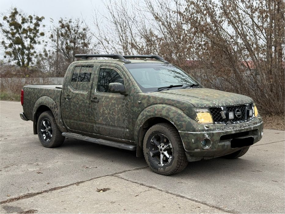 Nissan Navara D40 2007 год авто для ЗСУ