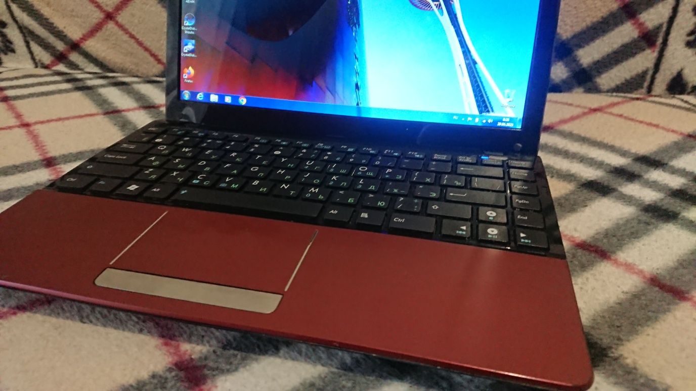 Нетбук Asus SSD 128GB