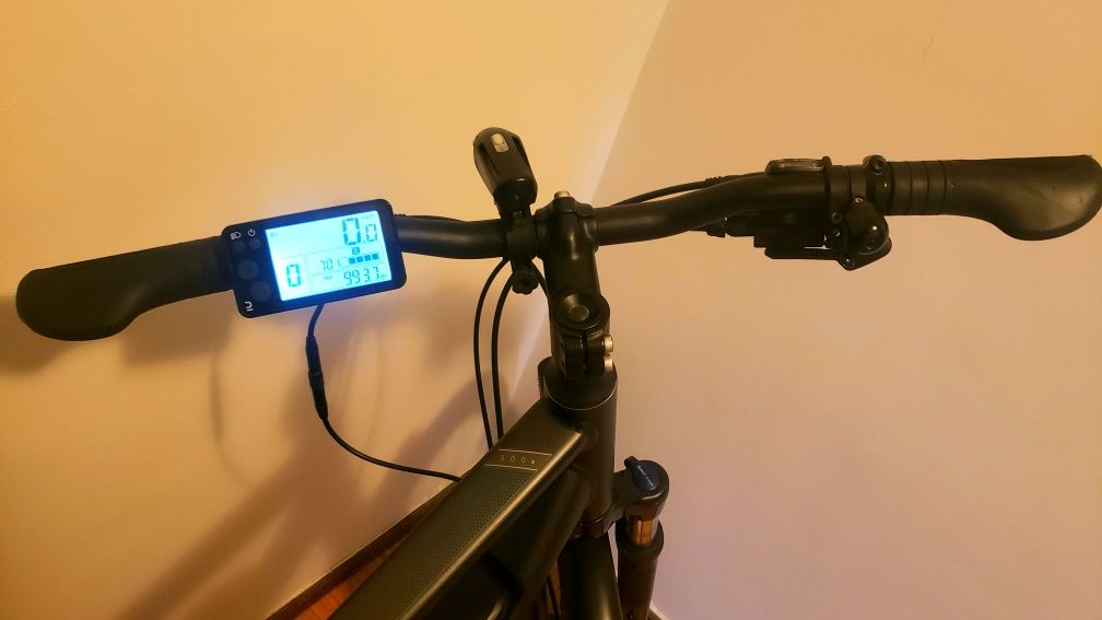 Bicicleta Elétrica RIVERSIDE 500 E
