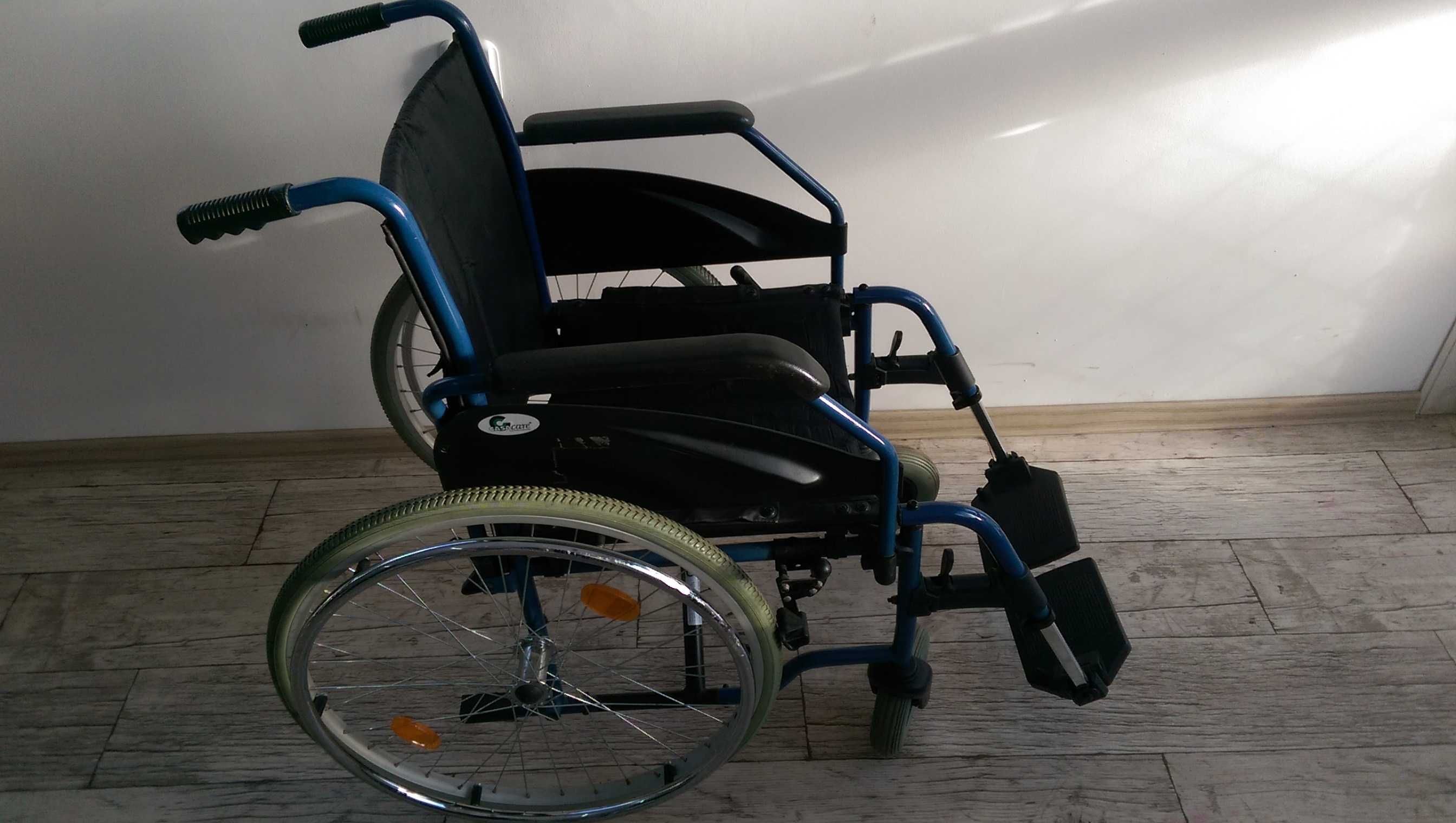 Sprzedam wózek inwalidzki używany, Gwarancja 12 miesięcy