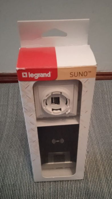 Carregador Wireless/ Induçao LEGRAND