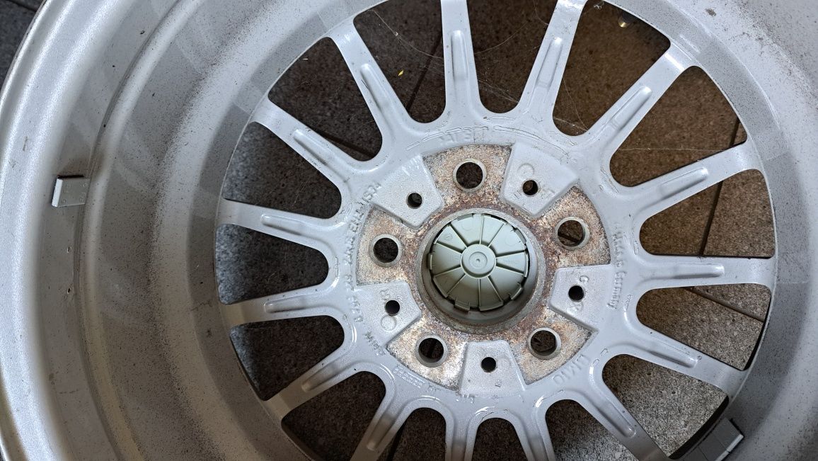 BMW E34 Felg oryginalne 16 Cali Komplet
