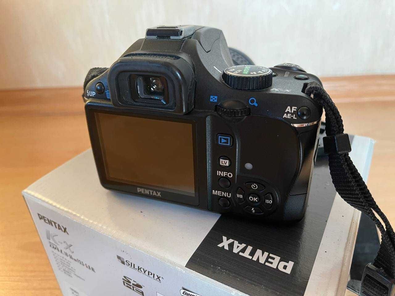 Pentax K-x + об'єктив DA L18-55mm