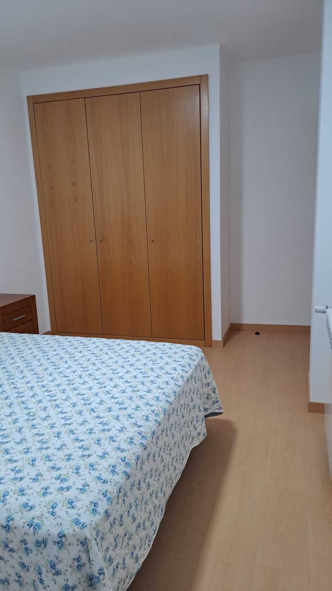 Apartamento T3 Estado Novo