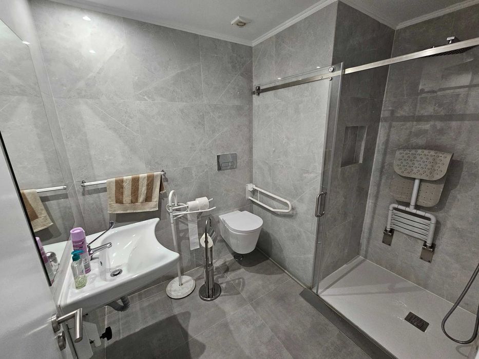 Apartamento T2 com vista mar em Cascais