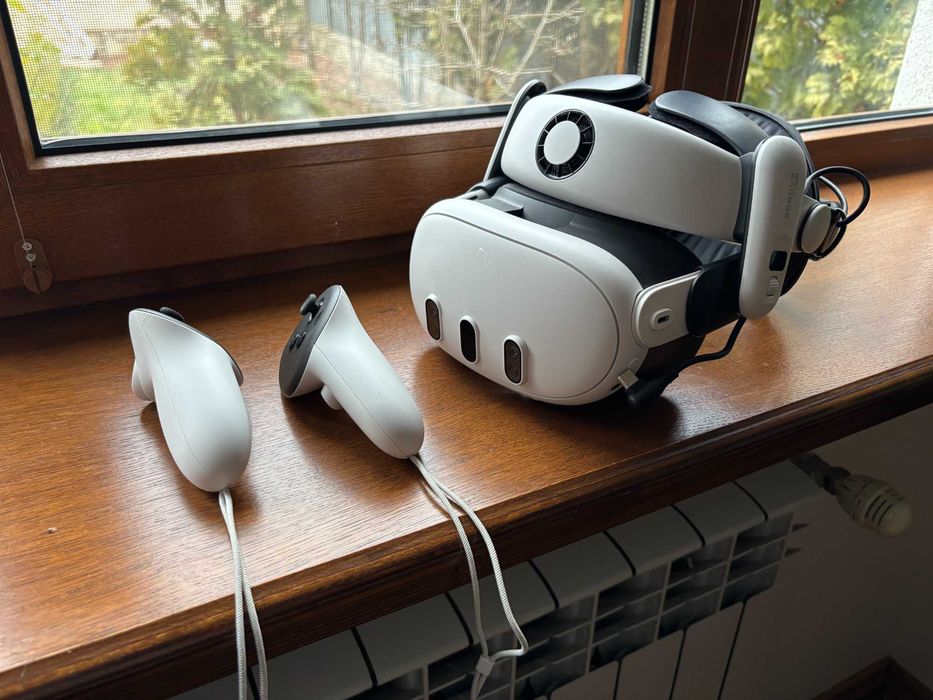 Meta Quest 3 128 Gb  + Bobo VR S3 Pro + кейс