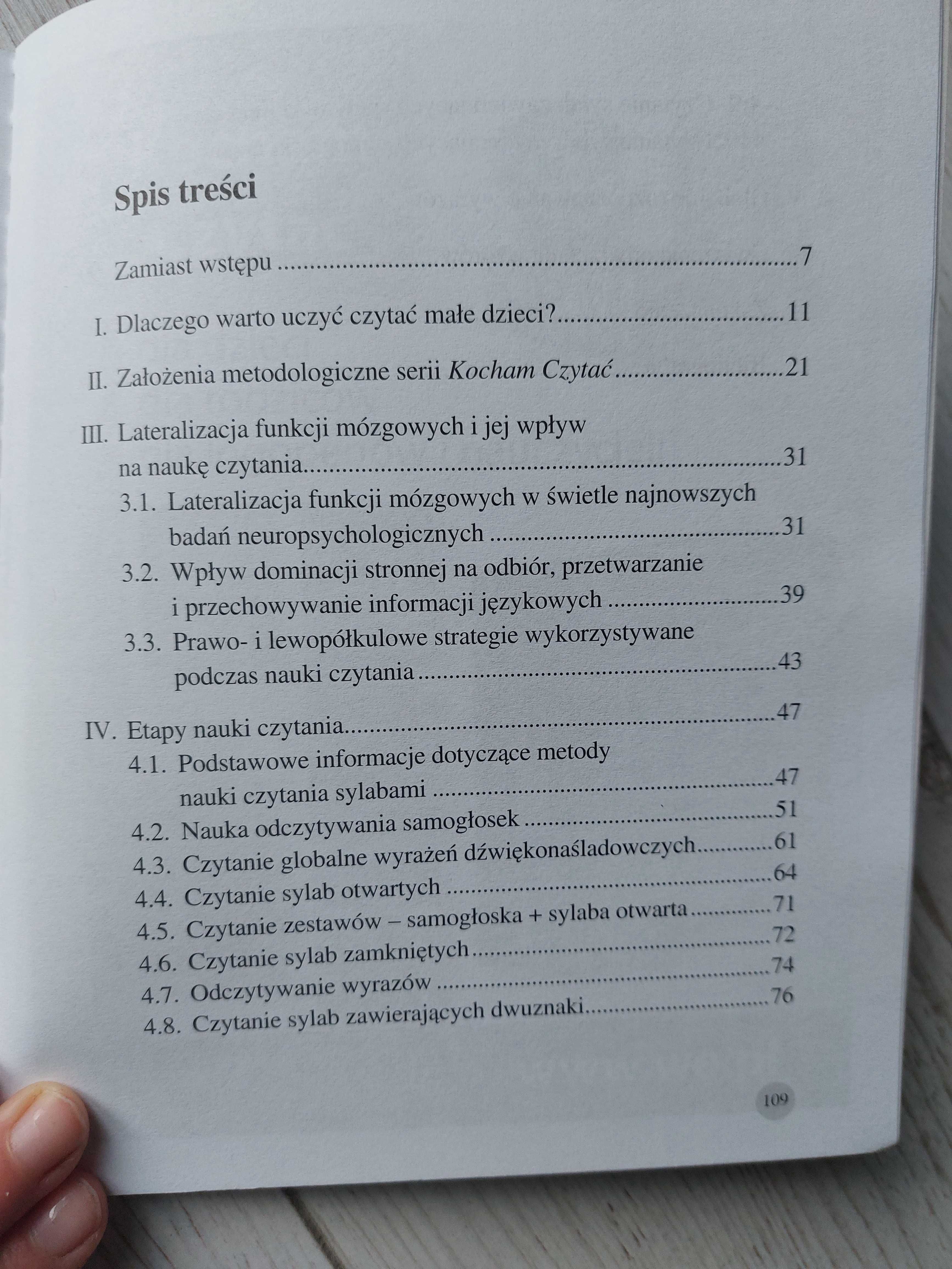 Jagoda Cieszynska Kocham Czytac ksiazka +,kolorowanka z ćwiczeniami