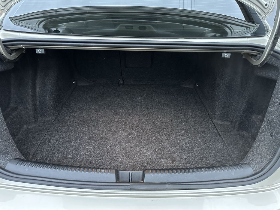 Продам Volkswagen Jetta 6.