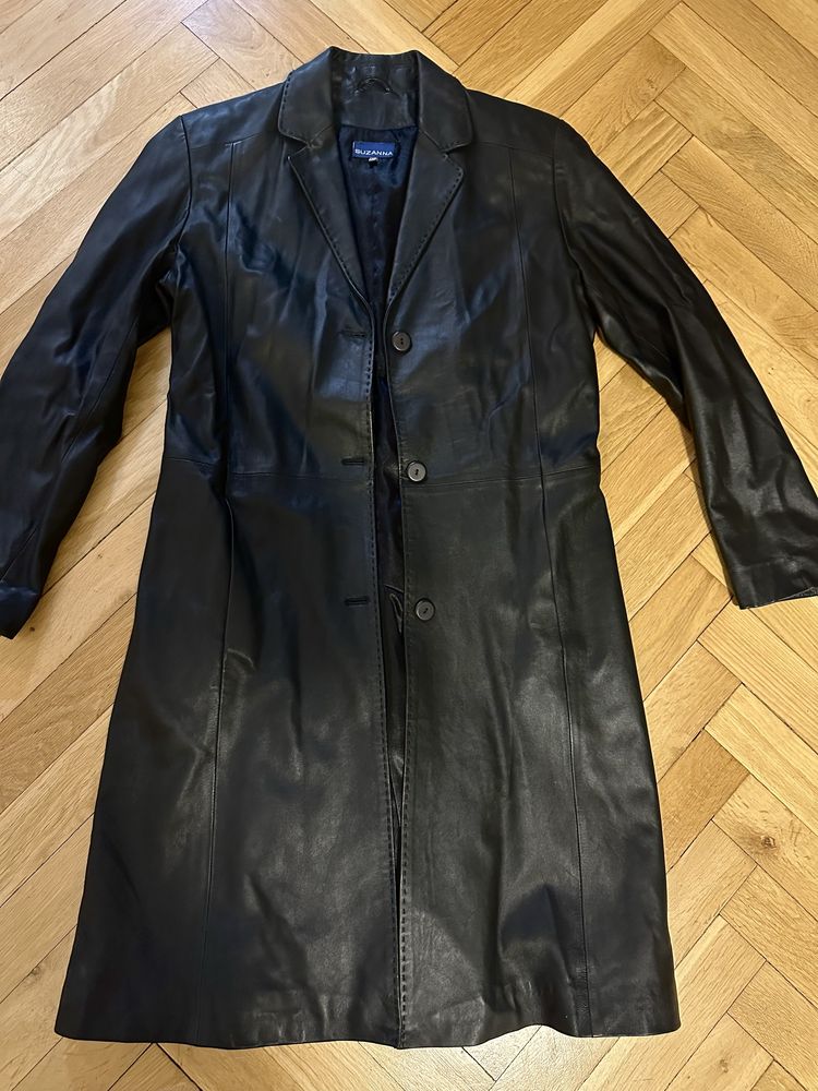 kurtka skorzana czarna dłuższa płaszcz