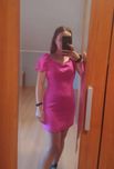 Różowa dopasowana sukienka elegancka na komunie wesele imprezowa