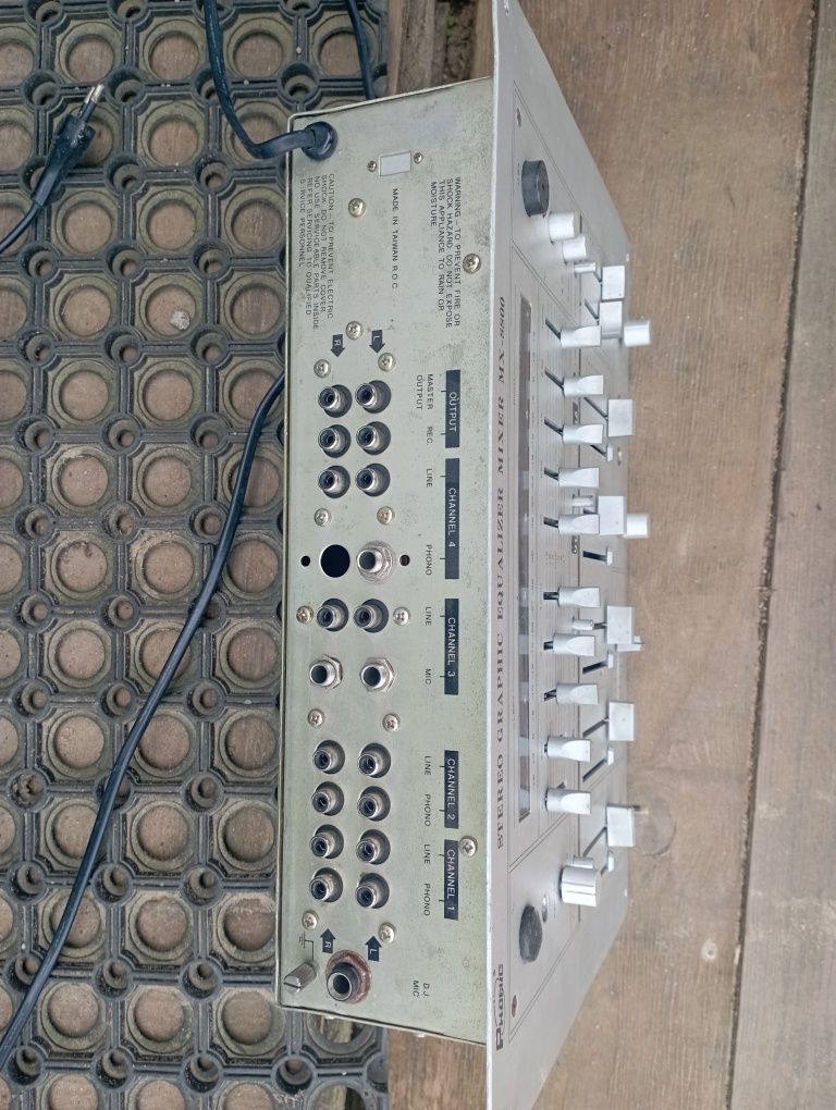 Phonic Equaliser Mixer MX-8800