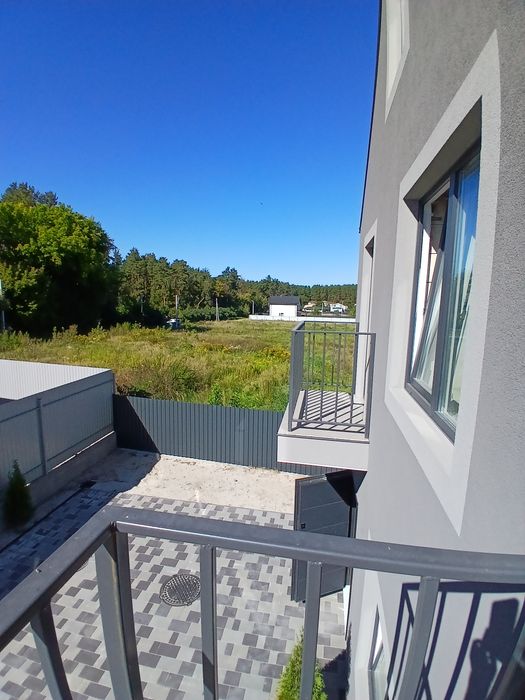 Таунхаус в гарному місці, мінімальна вартість