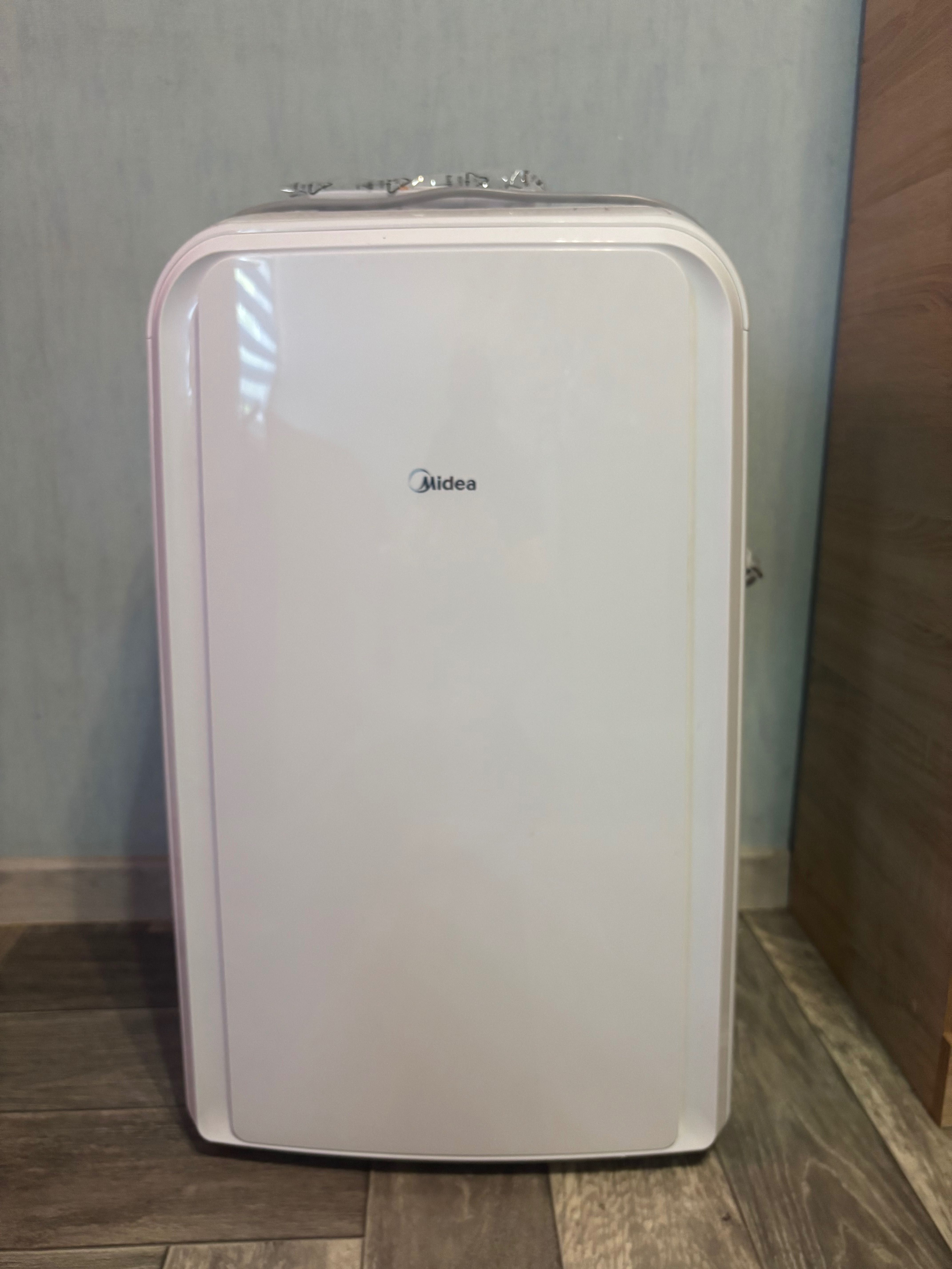 Продам Мобільний кондиціонер Midea