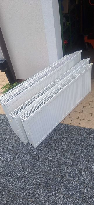 7x kaloryferów KERMI