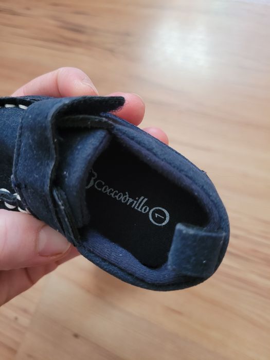 Eleganckie niechodki, mokasyny coccodrillo