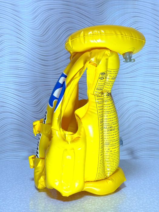 Спасательный жилет 3-6 лет детский надувной