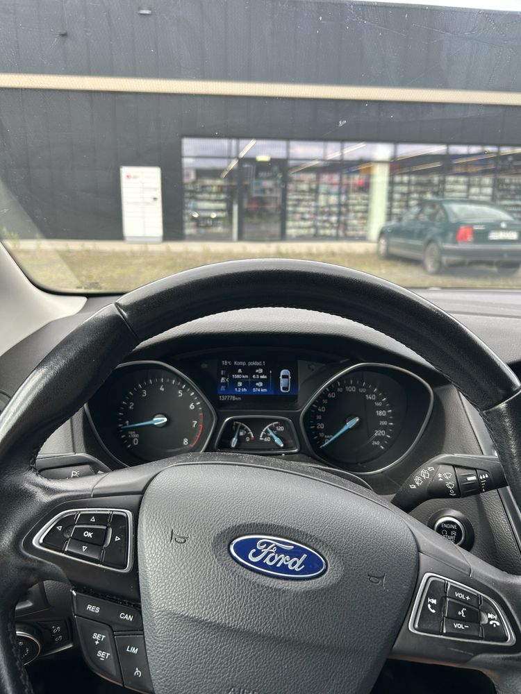 Ford focus mk3 2018 1.6 125km Titanum