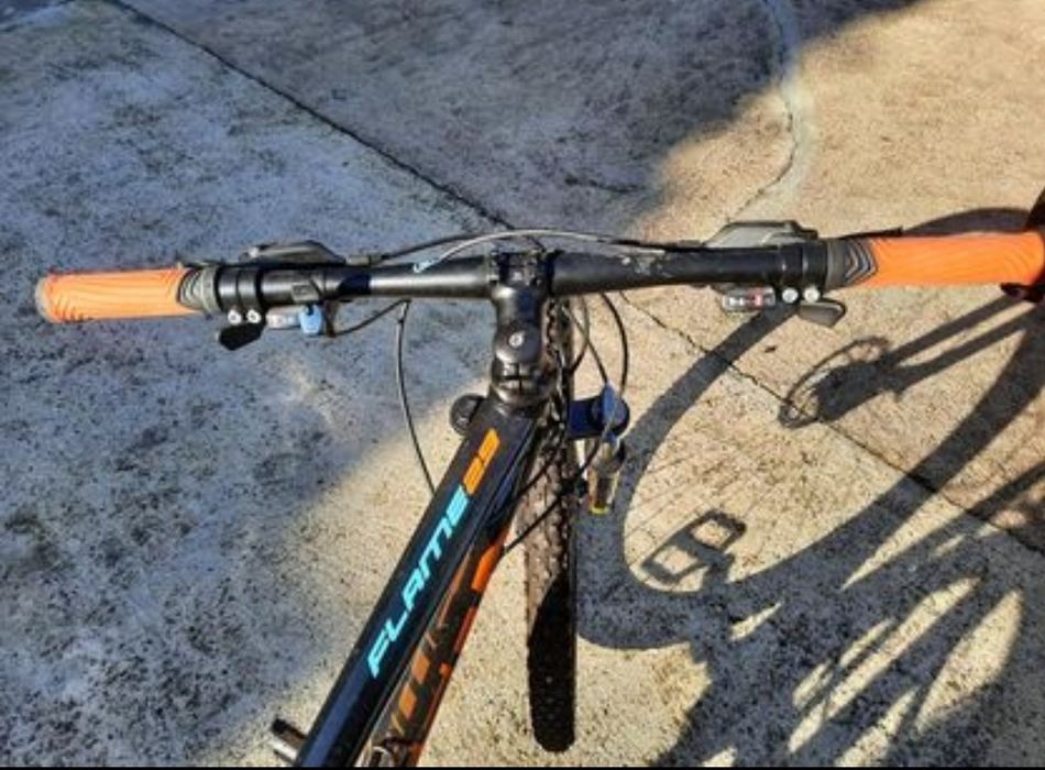 Bicicletas 1 roda 26 e uma roda 29