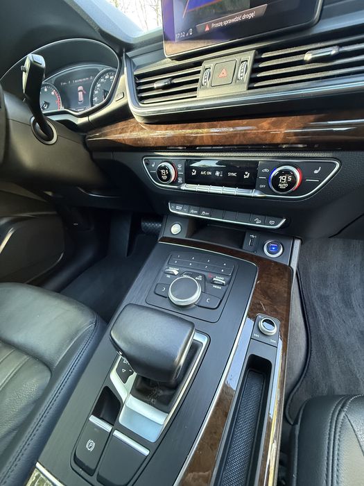 Wypożyczalnia Audi Q5 automat