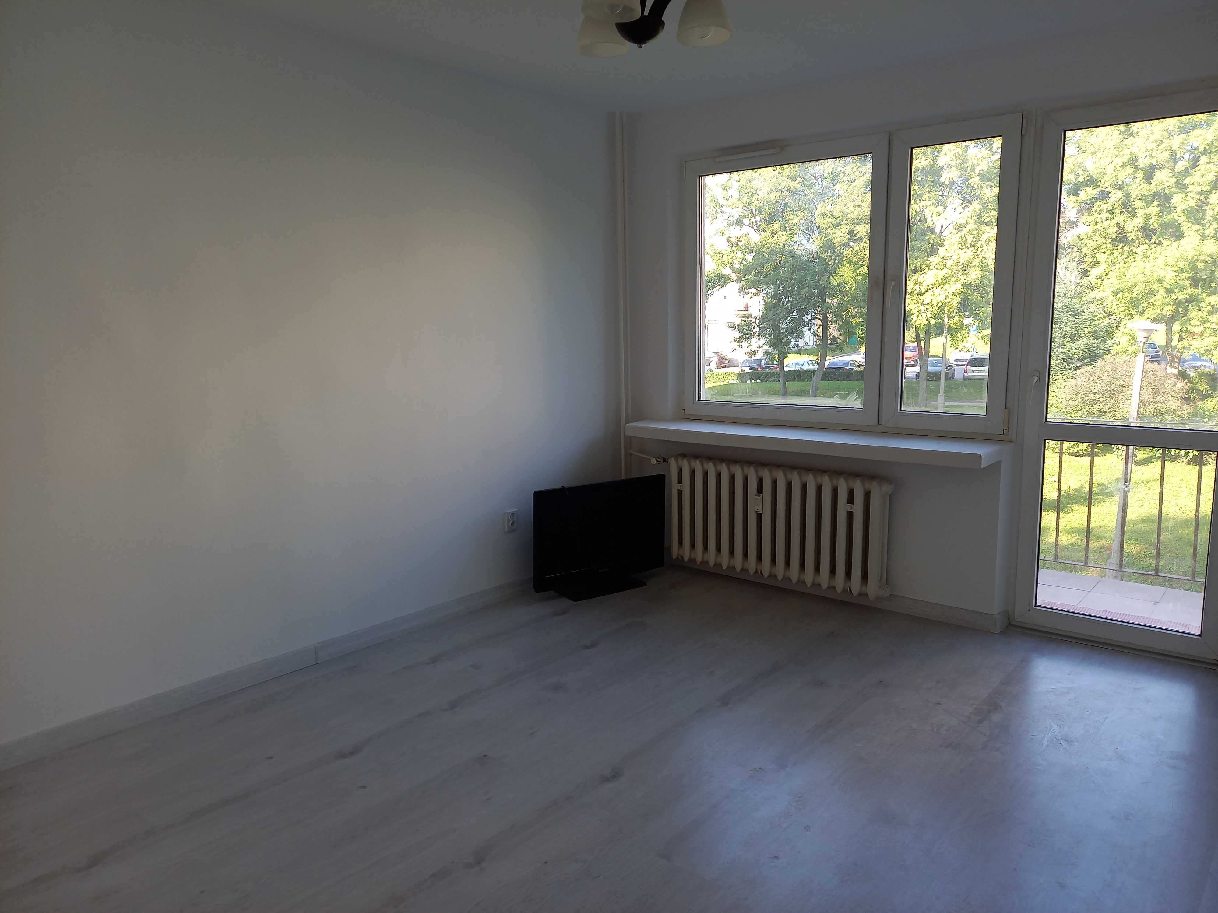 REZERWACJA! Starachowice – 2 pokoje, 39 m², po remoncie, ul. Wojska Po