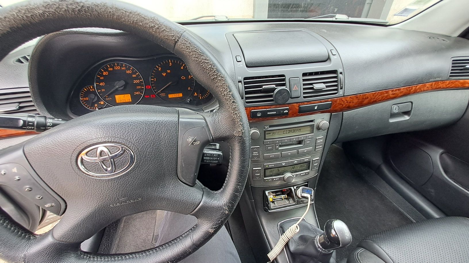 Toyota Avensis t25