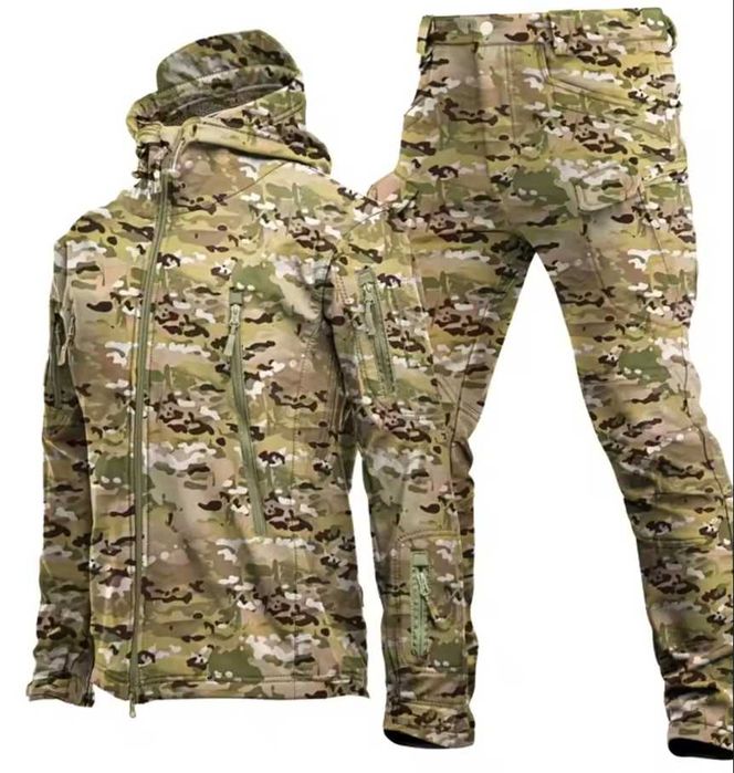 Чоловічий костюм Softshell для відпочинку туристичний тактичний