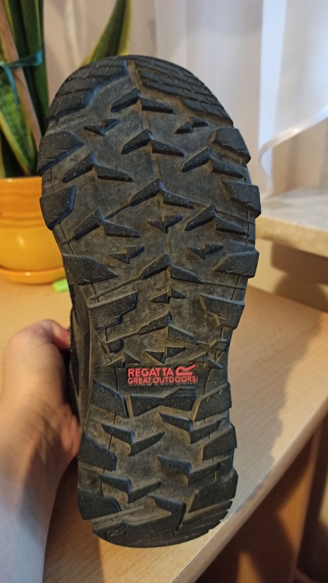 Buty treningowe REGATA Isotex