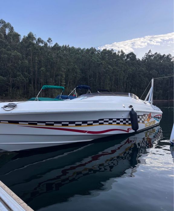 Barco scarab motor v8