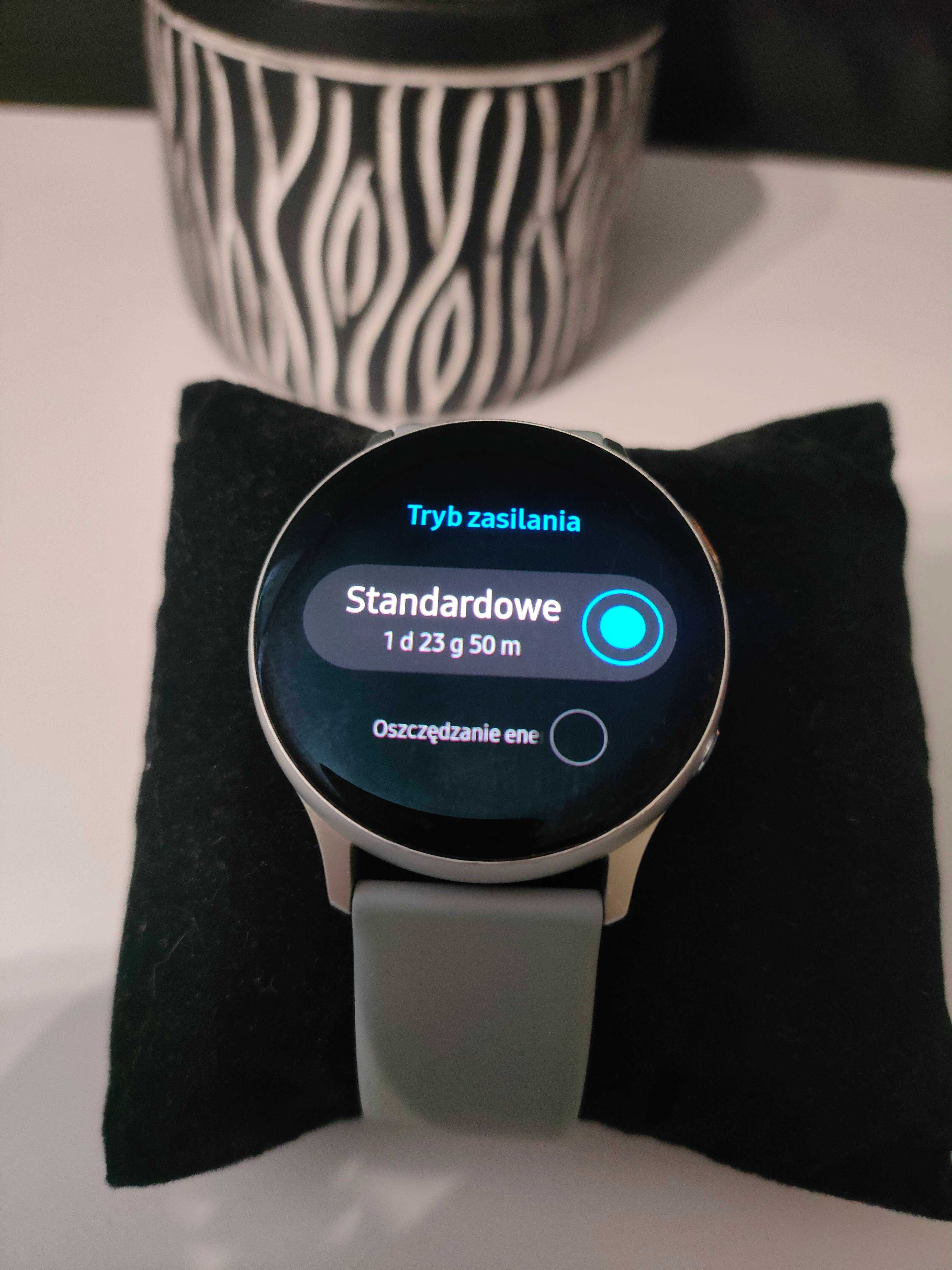 Samsung Galaxy Watch Active2 40 mm srebrny