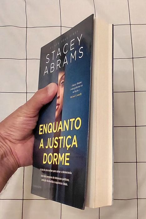 Portes grátis.       ( ver oferta)