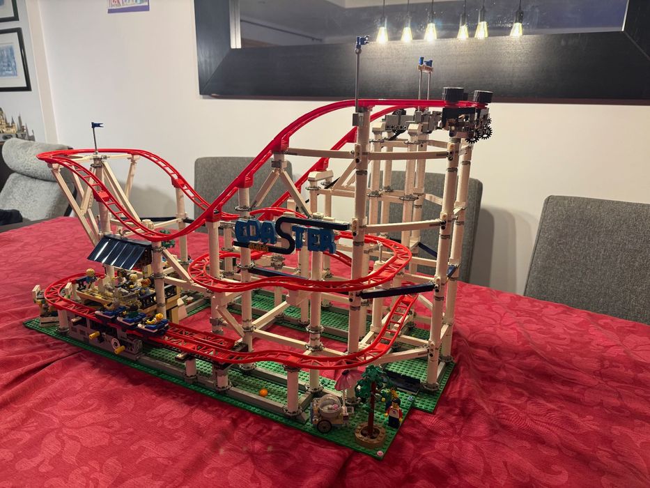 Lego Creator 10261 - Montanha Russa