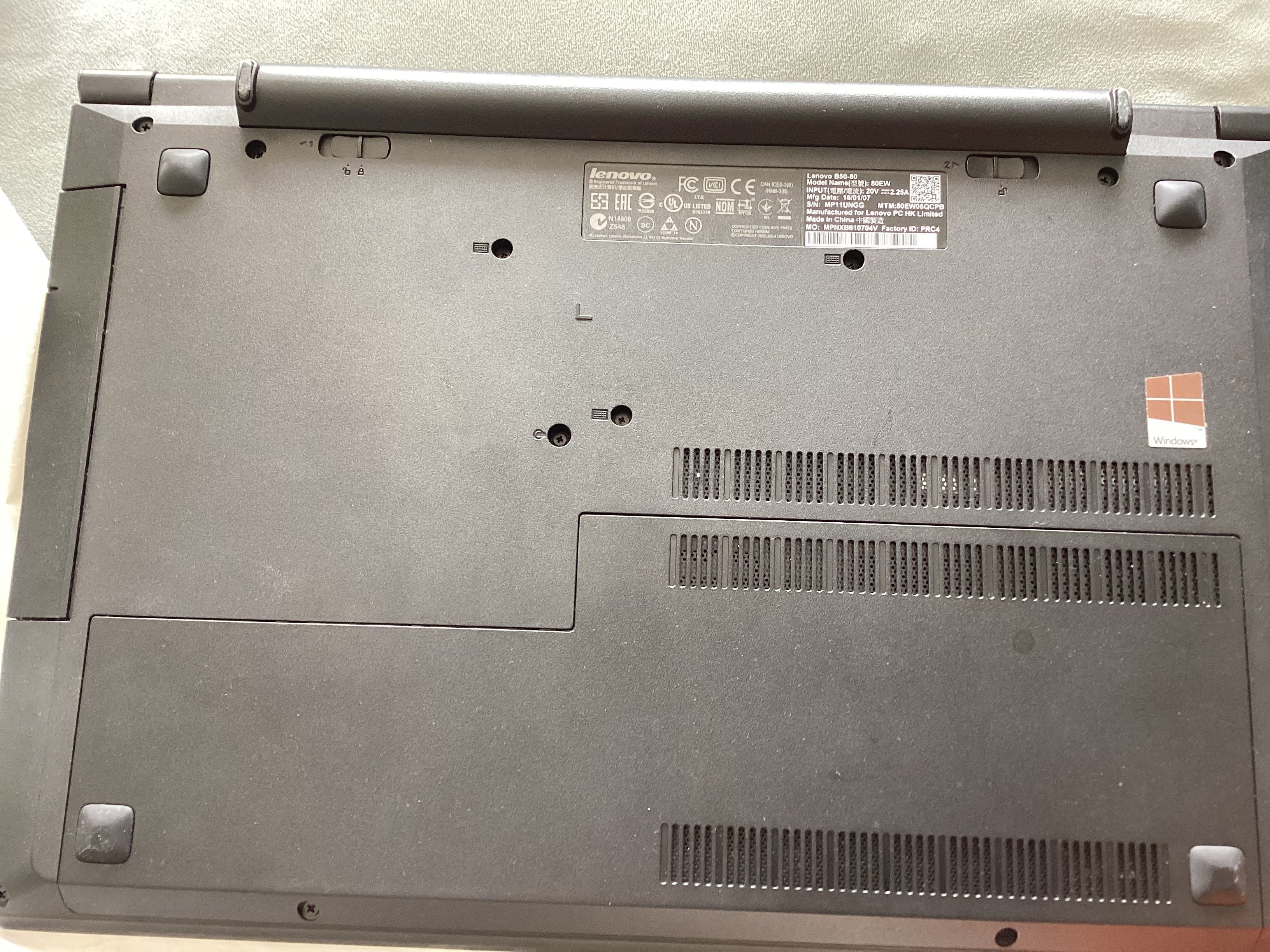 Laptop Lenovo B50-80 używany