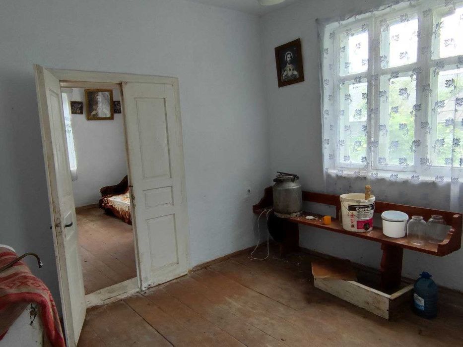 Продається цегляний будинок, у Галицькому районі, село Нові Скоморохи.