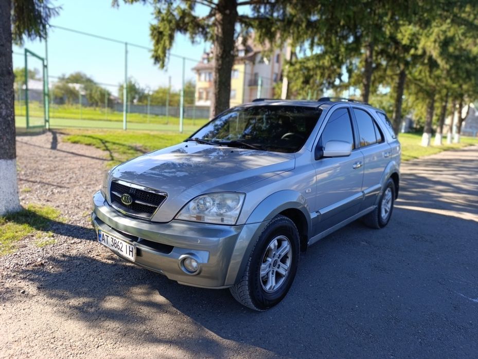 Kia Sorento . 2005