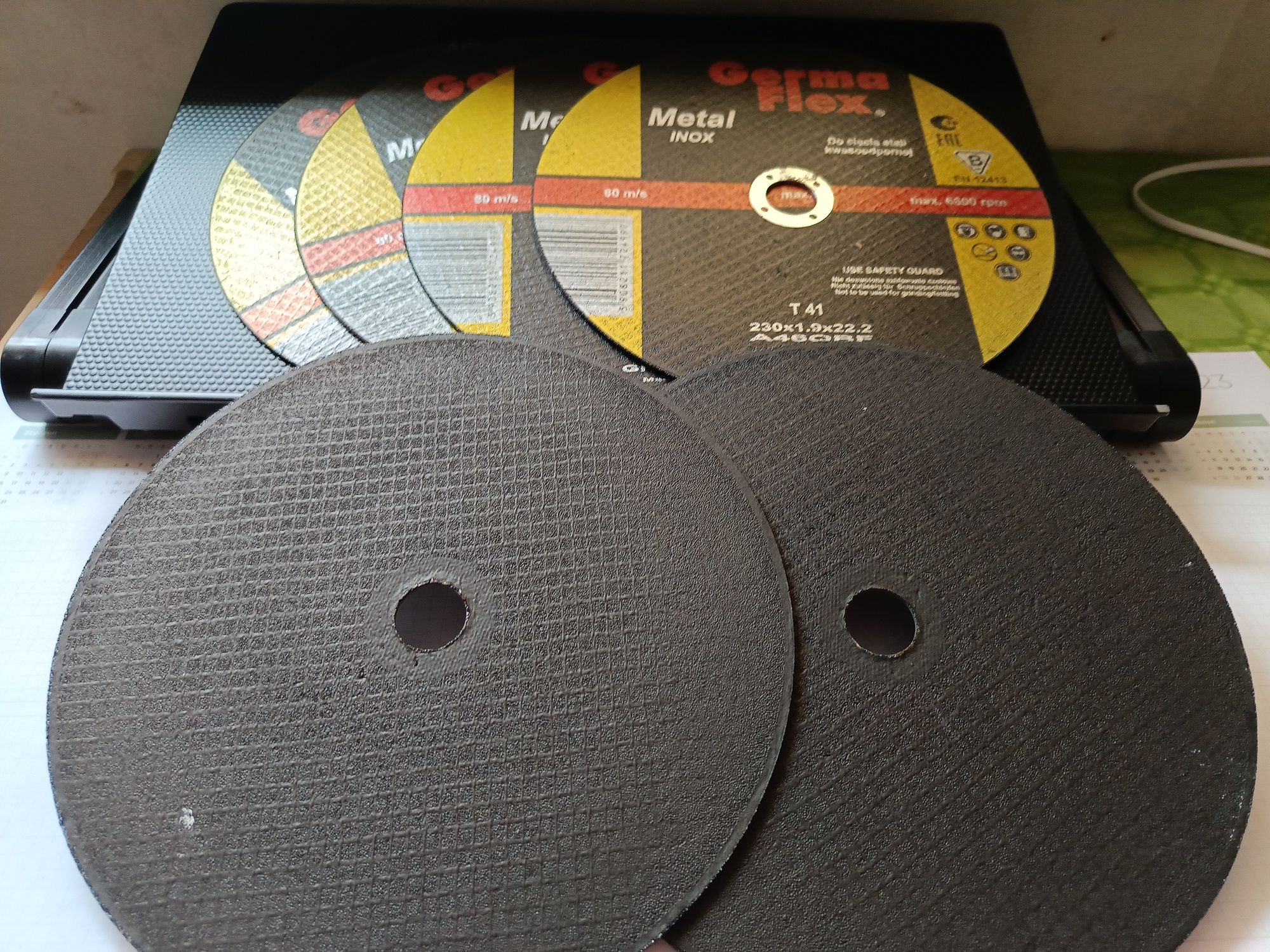 Tarcze Germa Flex do cięcia stali kwasoodpornej 230x1,9x22,.2