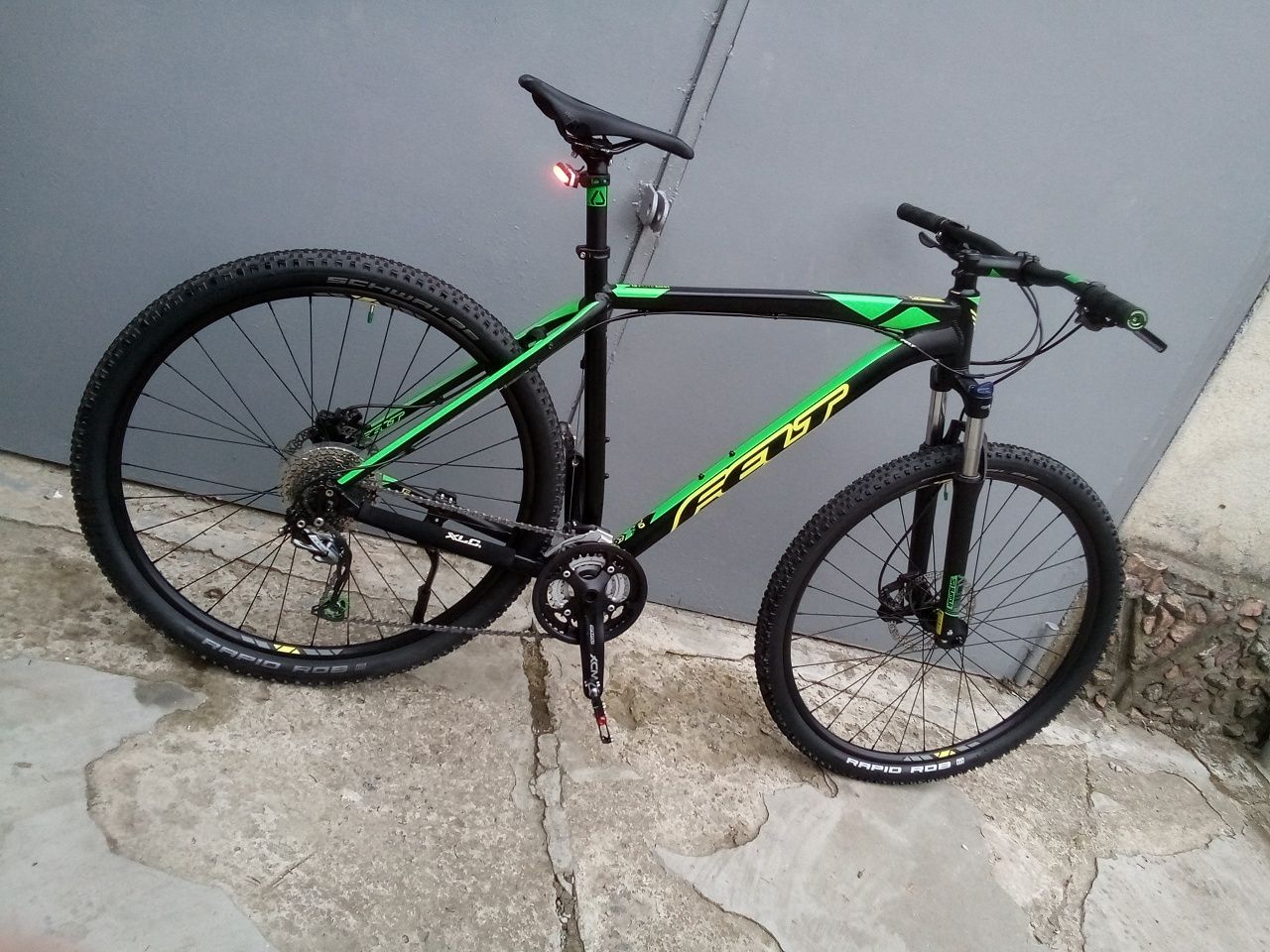 Felt Nine 70 (XL) 29"