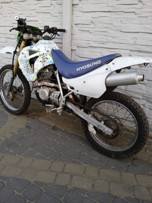 Sprzedam  crosa 125cc posiada homologację