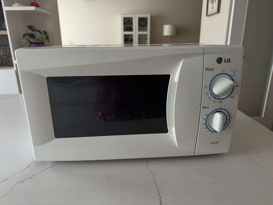 Microondas branco LG