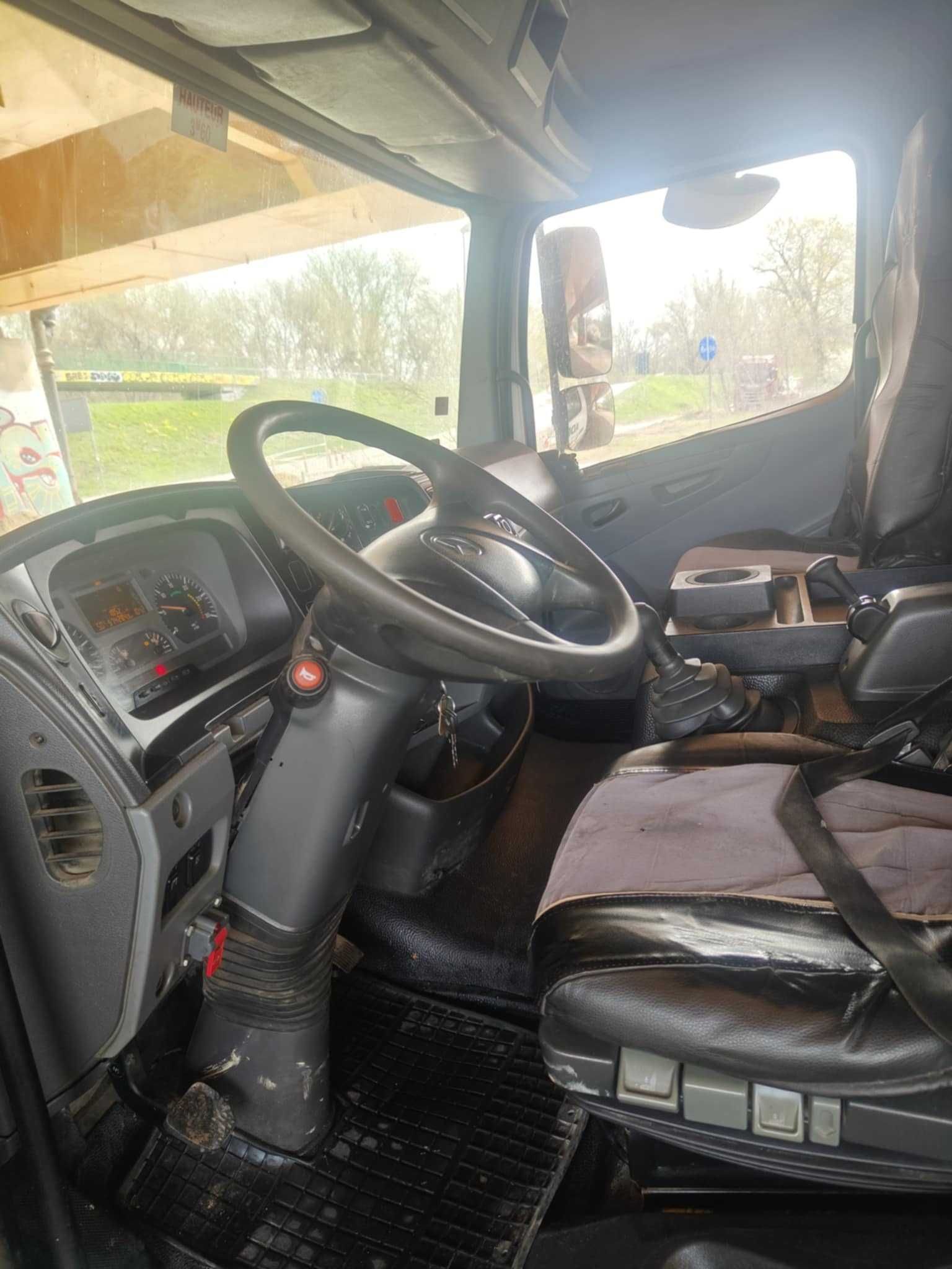 Hakowiec atego 1218