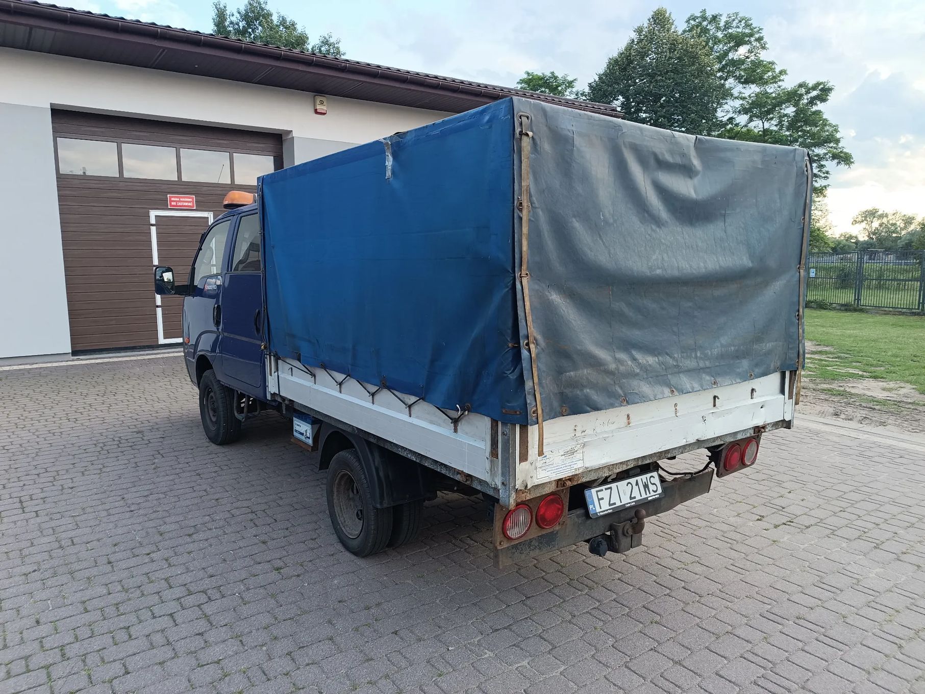 Kia K2500  Salon Polska, 6 osobowy, plandeka, skrzynia, doka, belka świetlna, hak