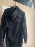 Czarna bluza z kapturem