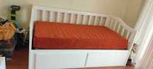 Cama individual do estilo HEMNES