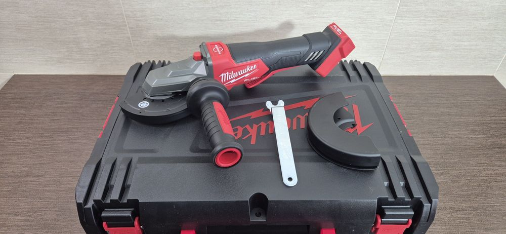 Milwaukee M18 FSAGF125XPDB akumulatorowa szlifierka kątowa