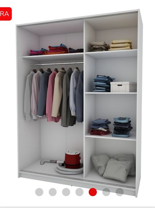 Roupeiro de portas deslizantes com espelho