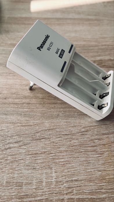 Ładowarka Panasonic ENELOOP BQ-CC51