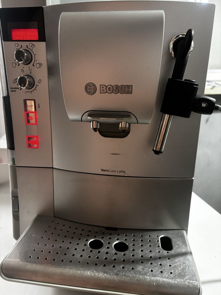Ekspres Bosch - automatyczny z mlynkiem